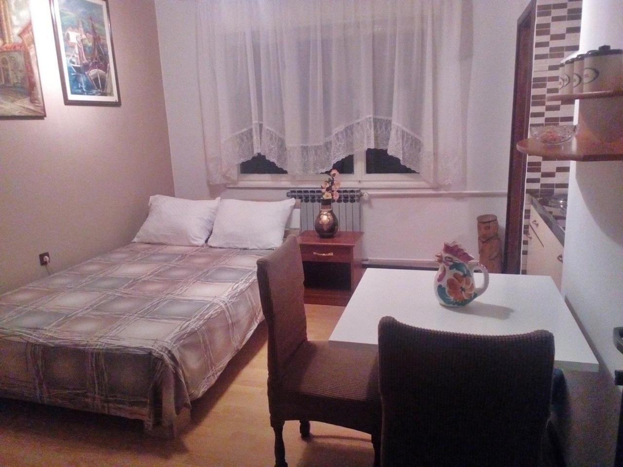Apartments Lorinda Mošćenička Draga Zimmer foto